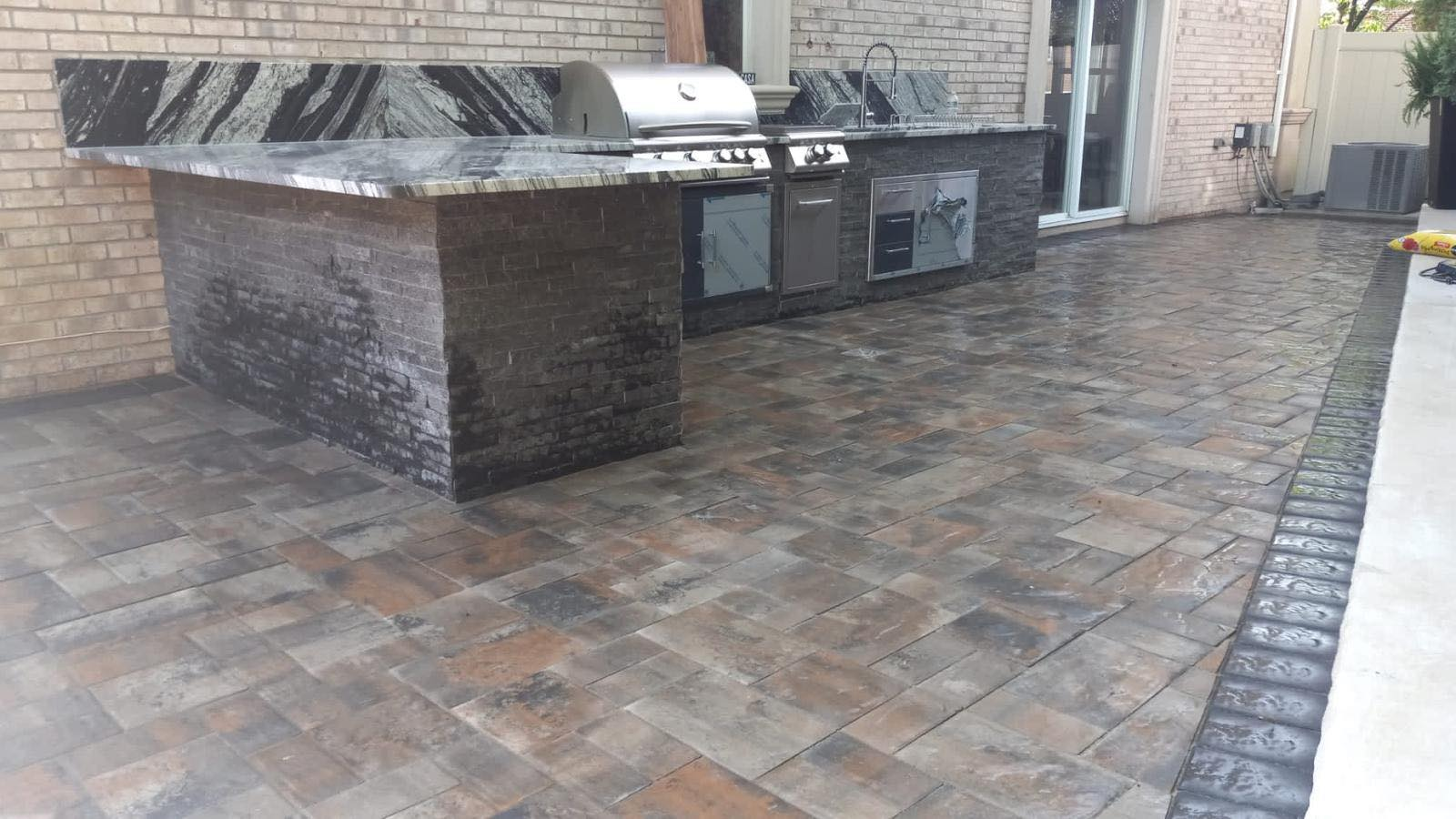 Residential & Commercial Builds
